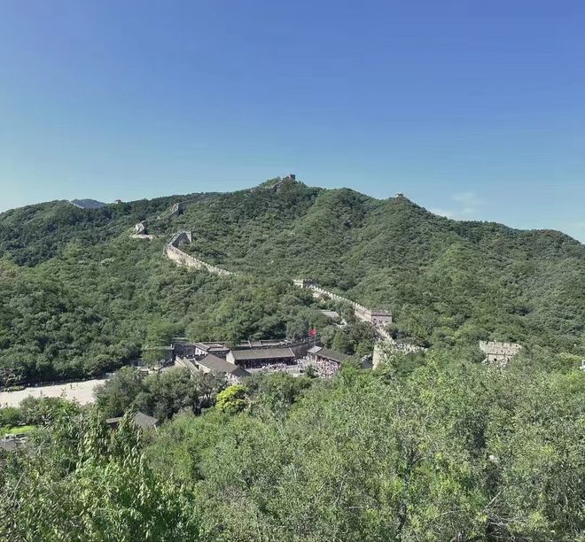 The Journey of Overseas-Born Chinese Learning Chinese